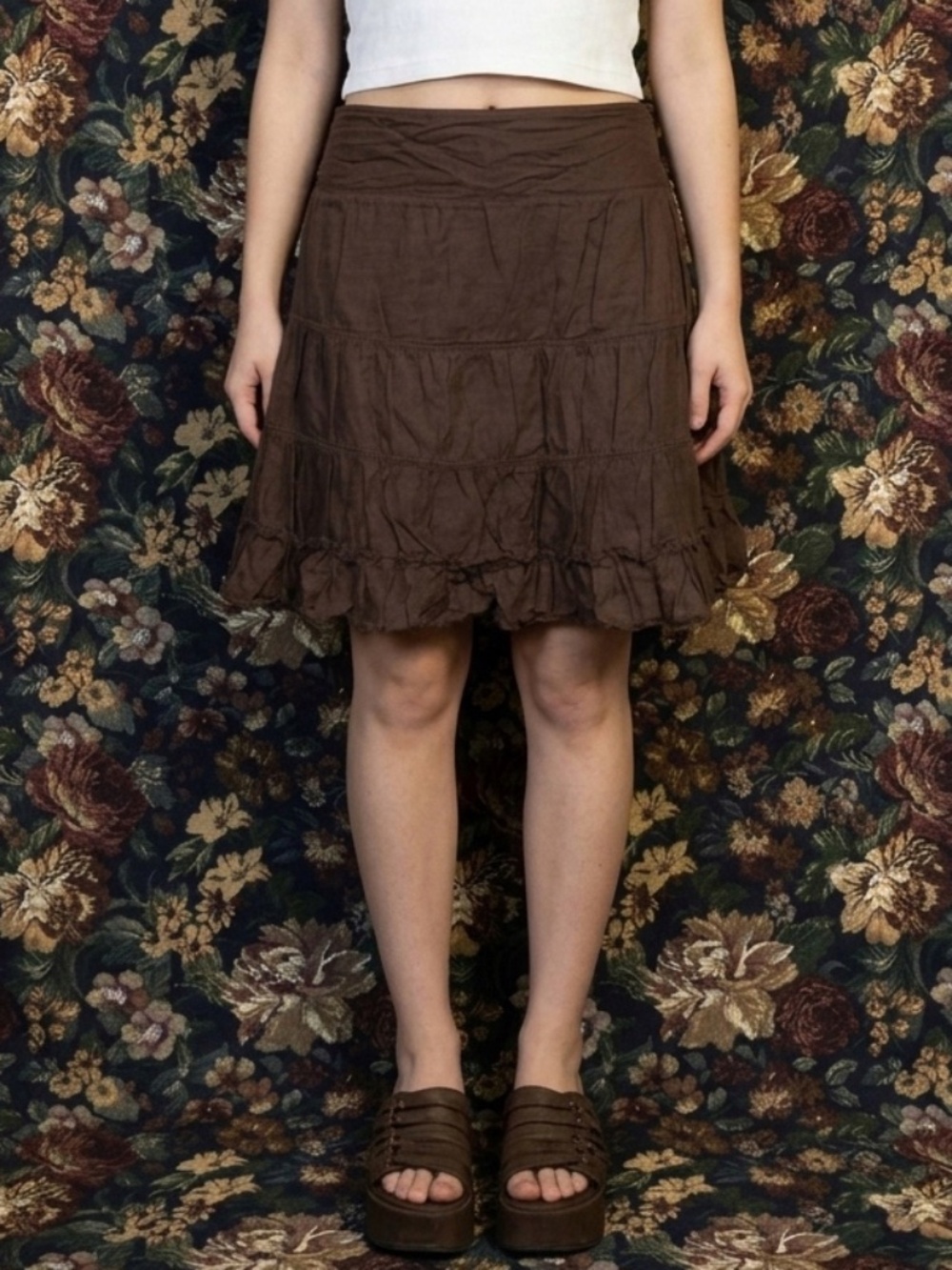 2000s/ Y2K Choccy Brown L.E.I. Tiered Mini Skirt